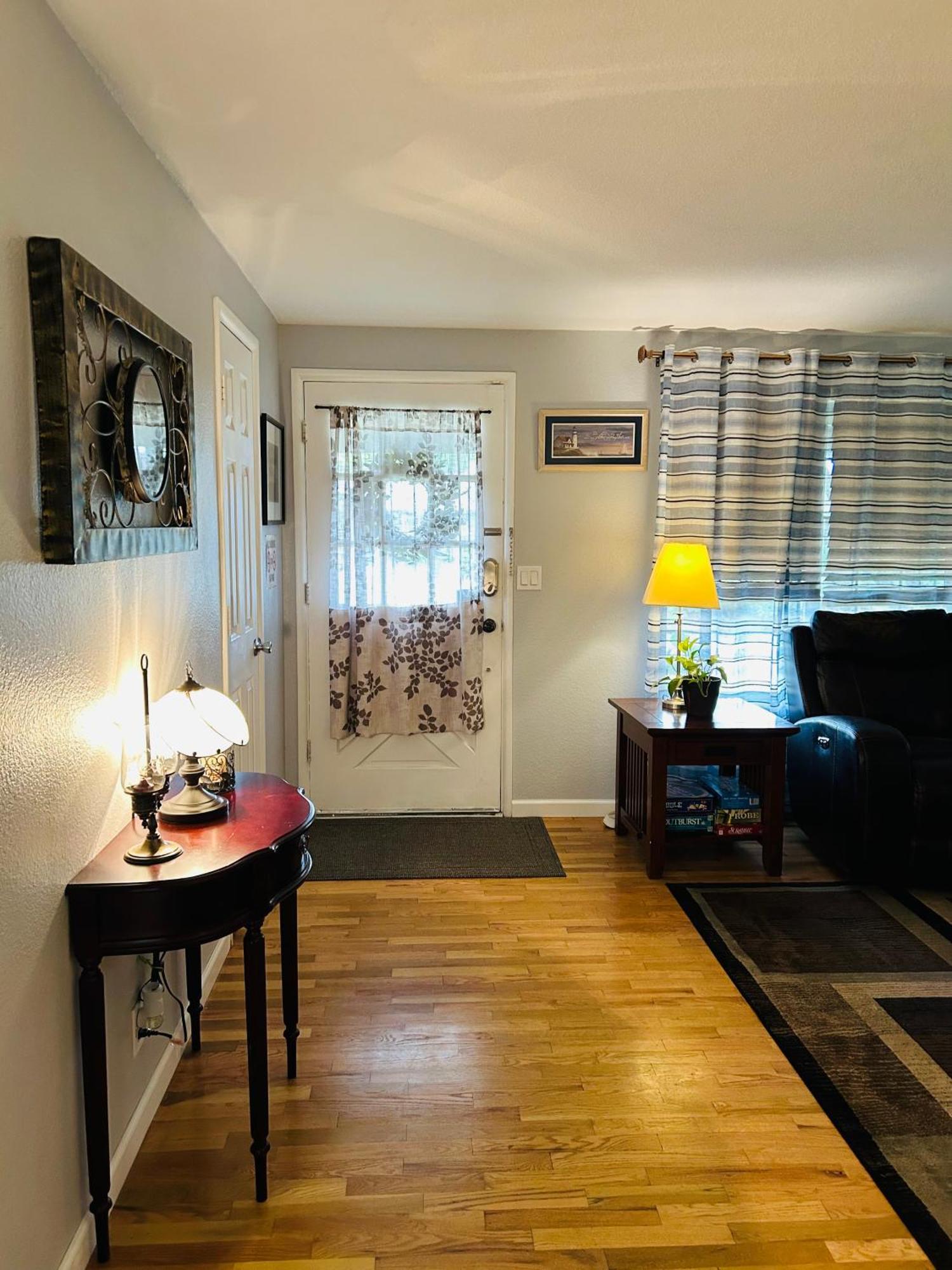 Emerald City 3 Bedroom 1 Bath Home Eugene Extérieur photo